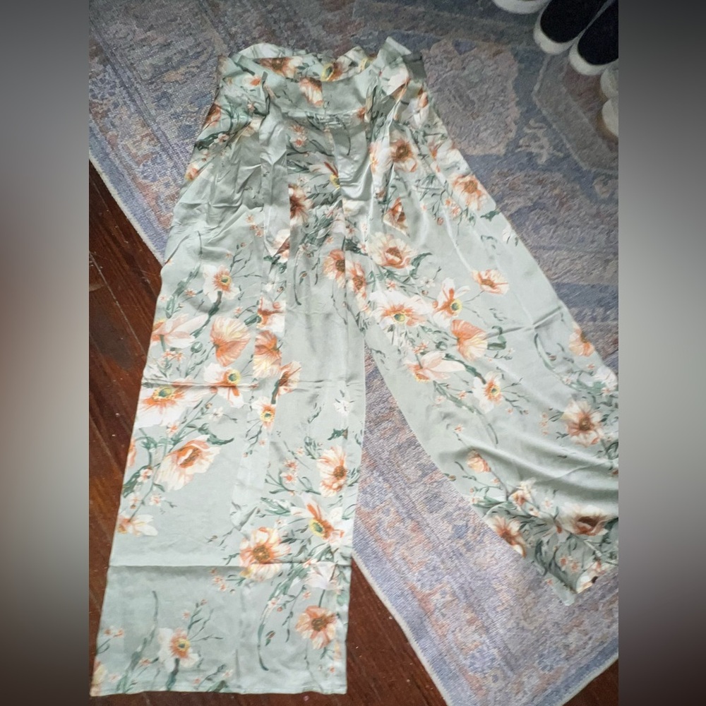 Belk silk pants with built